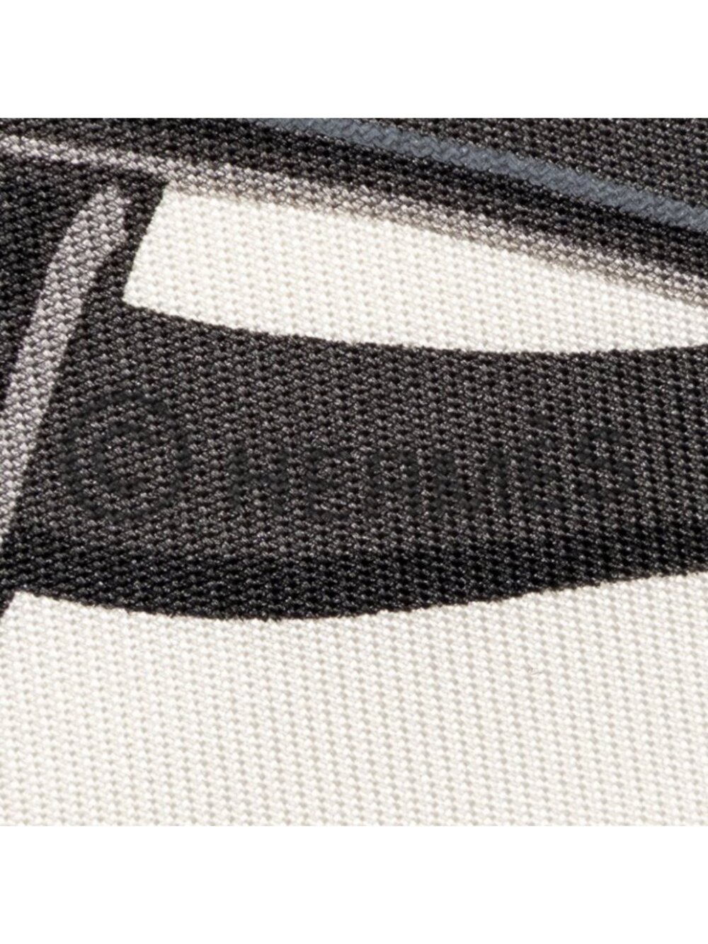 Hermes Scarf Black Ivory Twill Silk - Picture 4 of 5